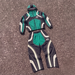 2026 New New Customized Logo Reflective Jogging Nylon Nylon Tracksuit Mens Windbreaker Tracksuit for Men - Product Image 4