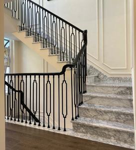 Escalier en marbre blanc Arabescato Corchia de conception moderne de haut niveau Escalier de contremarches pour des projets de villa d'hôtel - Product Image 2