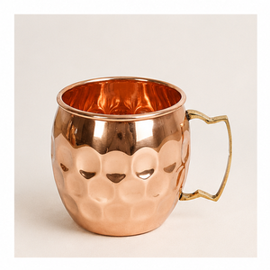 Venta al por mayor de tazas Moscow Mule 100% de cobre puro, hechas a mano con diseño martillado, tazas de cobre sólido con asa de latón para cócteles. - Product Image 1