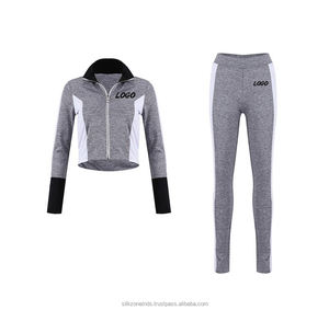 ชุดวอร์มแฟชั่นไซส์ใหญ่สำหรับผู้หญิงเซตเสื้อปักลาย - Product Image 1