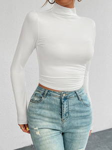 Vente en gros de hauts courts pour femmes à col roulé simulé, coupe ajustée, manches longues, couleur unie, style décontracté, basique, streetwear, pull-over - Product Image 2