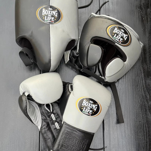 Guantes de Boxeo Profesionales con Cordones, Gris y Negro, de Cuero Vacuno, Alta Calidad, Protector de Ingle para Entrenamiento, Hechos a Medida - Product Image 1