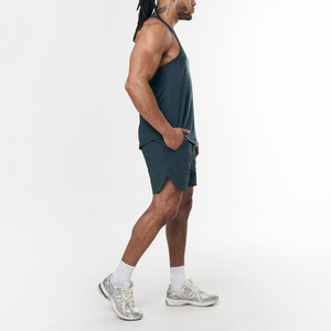 Ensemble débardeur et short tricoté respirant à séchage rapide de couleur unie pour homme, col en V, style décontracté urbain, idéal pour l'entraînement - Product Image 4