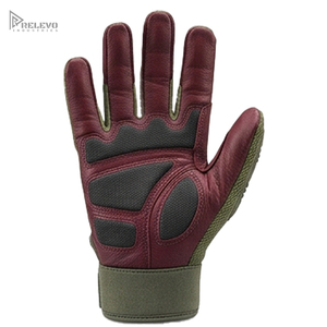 Gants tactiques robustes personnalisés avec châssis en maille aérée, paume en cuir bordeaux, superpositions rembourrées noires absorbant les chocs, gants de sécurité - Product Image 2