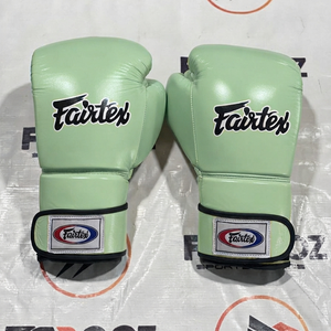 Custom Made Gym Boxing Training <b>Gloves</b> <b>Silver</b> Leather Hook&Loop Closure Full Finger Adult Training Gear Martial Arts Equipments - Product Image 2