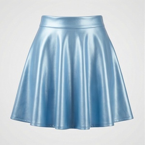 Jupe courte trapèze plissée en satin couleur unie brillante pour femme, taille normale, toutes saisons - Product Image 1
