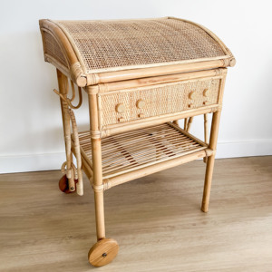 Juego de parrilla de ratán natural para niños, juguetes de cocina de primera calidad hechos a mano, en venta. - Product Image 1