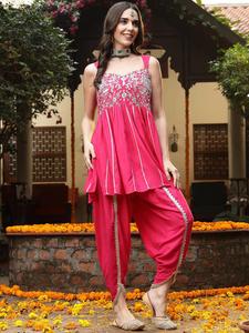 Conjunto Tradicional Indio de Kurti Rosa Bordado de Secado Rápido con Pantalones Dhoti, Corte Regular, Largo hasta la Rodilla, en Rayón, para Mujer, Ideal para Diwali - Product Image 5