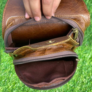 Bolsas de viaje de hombro de cuero genuino Unisex con estilo, bolso de mano, bolsas de dinero multiusos, bolsas de pecho útiles de alta calidad - Product Image 6