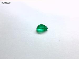 Esmeralda Zambiana Natural, Corte Pera Facetado, 4.64ct, Alta Calidad, Gema Suelta para Joyería - Product Image 4