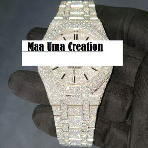 Montre de luxe en moissanite avec bracelet en acier inoxydable, design glacé, couleurs personnalisables - Product Image 1