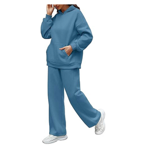 Ensemble de survêtement décontracté pour femme, deux pièces, sweat-shirt à capuche oversize et pantalon de survêtement à jambes larges, avec poches - Product Image 4