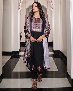 Best Collection Women's <b>Black</b> Kurti Set 3/4 Sleeve Viscose shimmer Full Stitched for Regular and Festive Occasions - Product Image 4