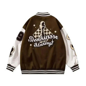 Chaqueta Varsity para Hombre con Parches Bordados, Ropa de Invierno, Logotipo Bordado Personalizado, Chaqueta Bomber de Cuero - Product Image 3