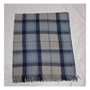 Manta Ligera Azul con Diseño de Cielo para Sofá y Cama, con Tela Transpirable para Comodidad en Todo Tipo de Clima - Product Image 3