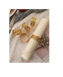 Anneau de serviette en métal artisanal de qualité supérieure, idéal pour les décorations de table et les repas élégants - Product Image 1