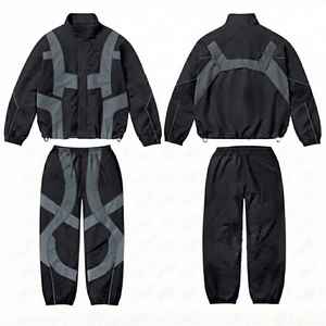 Ensemble de survêtement coupe-vent en nylon léger pour homme DCY 2026, style streetwear, vente en gros OEM - Product Image 1