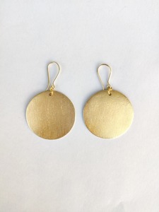 Pendientes de Latón Hechos a Mano, de Alta Calidad, Acabado Sólido, Artículo de Venta al Por Mayor de Fábrica, Artesanía en Metal - Product Image 3