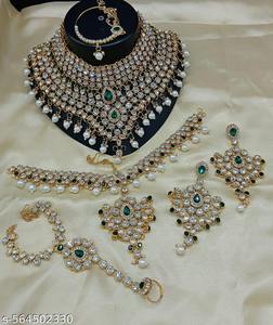 Conjunto nupcial étnico de aleación blanca real con perlas Kundan, gargantilla chapada en oro pesado, hecho a mano de primera calidad, certificado NGGC, para compromiso y boda - Product Image 1