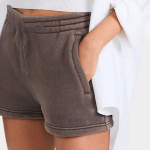 Shorts en coton délavé style vintage pour femme, coupe ample, streetwear, personnalisable avec logo, été, décontracté, séchage rapide, respirant - Product Image 4