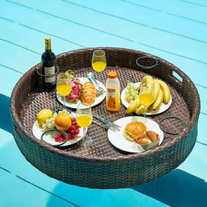 Plateau rond en rotin brun foncé, fait main, avec porte-gobelets intégrés et poignées latérales pour l'aménagement d'un bar extérieur - Product Image 2