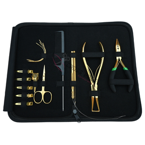 Kit Completo de Herramientas para Extensiones de Cabello con Pinza de 3 Orificios, Gancho de Extracción, Agujas Curvas y Mini Tijeras en Estuche de Rexine - Product Image 1