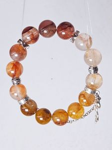 สร้อยข้อมือเรซิ่นทำมือพร้อมองค์ประกอบศิลปะที่มีสีสันสดใส เครื่องประดับระดับพรีเมียมสำหรับผู้หญิงและวัยรุ่น - Product Image 2