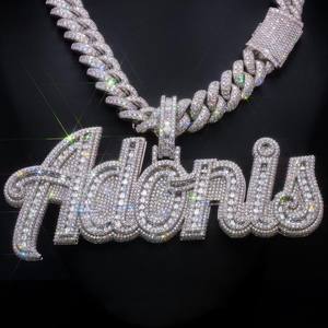 Colgante de Letra Cursiva Personalizado con Diamante Moissanita VVS, Plata S925, Oro Sólido de 9k, 10k, 14k, 18k, con Incrustaciones de Diamantes - Product Image 2