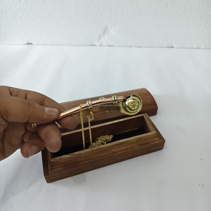 Sifflet de marin en laiton massif et cuivre, vintage, fait main, léger, avec chaîne, pour ordres de commandant, logo personnalisé - Product Image 1