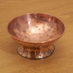 Contemporary Copper Serving Bowl With Elegant Finish For Modern Homes Fine Dining And Restaurant Table <b>Settings</b> - Product Image 1
