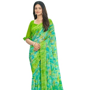 Neues Design Damen-Chiffon Sari verfügbar in Sets weises Seidenmaterial tragbarer Saree zum Online-Verkauf