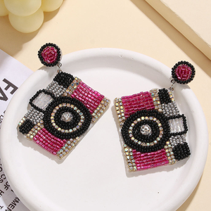 Série Mini Nécessités Quotidiennes : Accessoires de Mode Perlés Faits Main Légers pour Appareil Photo, Souvenir de Fête, Noël – BY MULTI CRAFT - Product Image 3