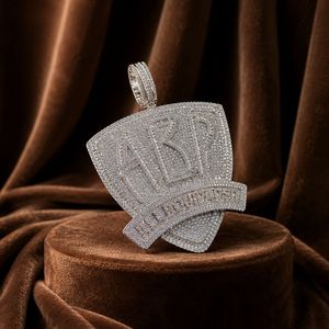 Colgante de Plata de Ley 925 con Moissanita, Corte Brillante Redondo, Joyería Urbana - Product Image 1