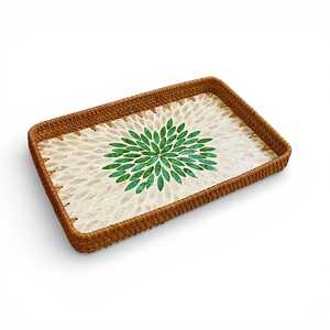 Plateau décoratif moderne en rotin et nacre, fait main, avec incrustations de coquillages irisés, pour table basse, coiffeuse et décoration intérieure - Product Image 6