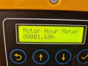 Chariot élévateur à ciseaux électrique JCB S2632E 8m 4x4, transpalette/empileur motorisé, adaptabilité tout-terrain, capable de fonctionnement hors route - Product Image 6