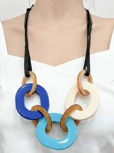 Collar con Colgante de Resina en Forma de Lágrima Estilo Bohemio, Ajustable, con Cuentas Negras Gruesas, Joyería para Mujer, Gargantilla Verde Lima y Azul, Accesorios Étnicos - Product Image 3