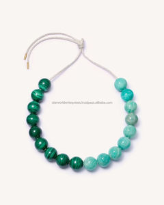 Brazalete de resina de diseño único hecho a mano, pieza de declaración personalizada ecológica, joyería artesanal con estilo de Ángel - Product Image 6