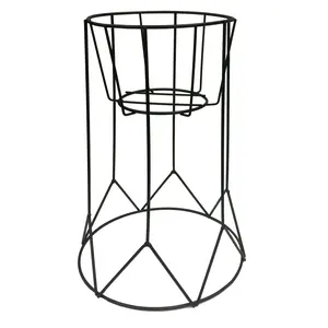 Pot en métal chromé écologique au design artistique industriel pour événements traditionnels, jardinière à grille avec poignées Zahid Exports Flower - Product Image 4