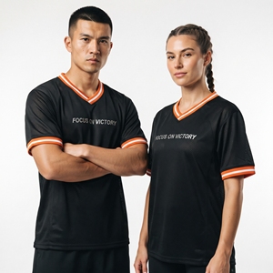 Camiseta de Boxeo Personalizada para Mujer, Ropa de Entrenamiento Profesional, 100% Poliéster, Cuello en V, Elástica en Cuatro Direcciones - Product Image 1