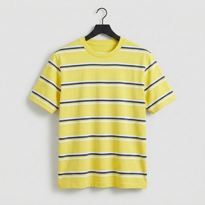 เสื้อยืดลายทาง คอกลม แขนสั้น ลำลอง สวมใส่สบายทุกวัน ทรงหลวม ใส่ได้ทั้งชายและหญิง เสื้อผ้าสตรีทแวร์ฤดูร้อน เนื้อผ้านุ่ม ระบายอากาศได้ดี - Product Image 1