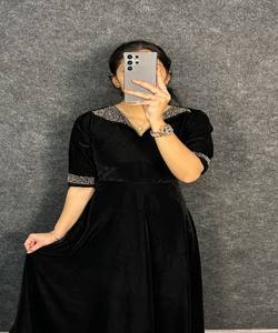 ชุดเดรสกำมะหยี่งานฝีมือสุดหรู ใส่ได้ทุกวัน ราคาส่ง หลายสี ผ้าฝ้าย ดีไซน์ใหม่ล่าสุด แฟชั่น ฟรีไซส์ มีสินค้าพร้อมส่ง - Product Image 2