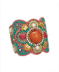 Bracelet manchette épais en résine colorée effet écaille de tortue pour femme - Product Image 1