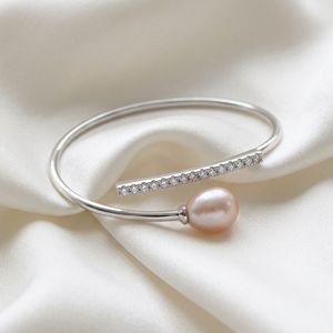 Bracelet en argent sterling 925 plaqué rhodium avec perle d'eau douce et zirconium cubique pour cadeau de mariage ou de fête - Product Image 2