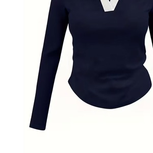 Camiseta de punto de manga corta para hombre con bloques de color, cuello redondo, ajuste regular, estilo casual, ribete en contraste, granate, azul marino, gris, transpirable, 100% - Product Image 5