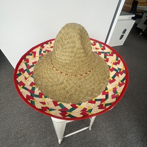 Sombrero Mexicano de Paja de Alta Calidad, Estilo Nuevo, Divertido para Fiestas, Colorido, Sombrero de Santa Claus Mexicano - Product Image 1
