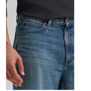 Nuevos shorts vaqueros vintage lavados para hombre, corte relajado, dobladillo sin rematar, estilo urbano, logotipo personalizado, venta al por mayor, jeans casuales de verano para hombre - Product Image 6