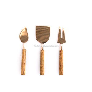 Juego de Herramientas de acero inoxidable pulido con mango de madera hecho a mano, juego de utensilios para queso de alta calidad - Product Image 4