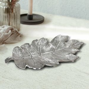 Bandeja Decorativa de Metal con Forma de Hoja, Hecha a Mano, Estilo Vintage Pulido, Platos y Vajilla - Product Image 6