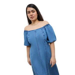 Robe en jean pour femmes avec poches, fabrication de haute qualité, vente en gros - Product Image 3