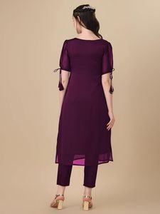 Ensemble Kurti en coton fantaisie brodé pour femmes - Product Image 4